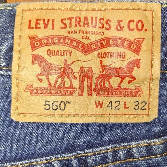 Levi's Strauss 559 Relaxed Straight leg jenas in a men's size 42x32. NWT. - Picture 5 of 8